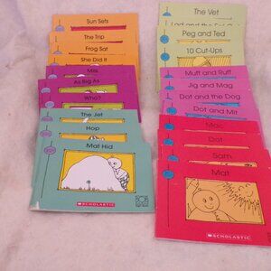Lot of 22 BOB Books PB Scholastic early reading phonics sight words